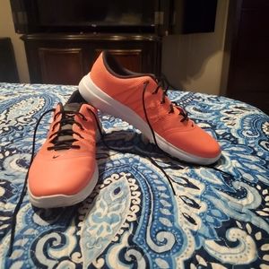 Nike womens golf shoes